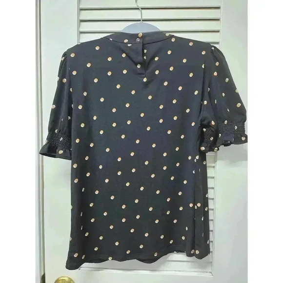 Adrienne Vittadini ruffle neck smocked sleeve top polka dots Size M NWT - Picture 2 of 5